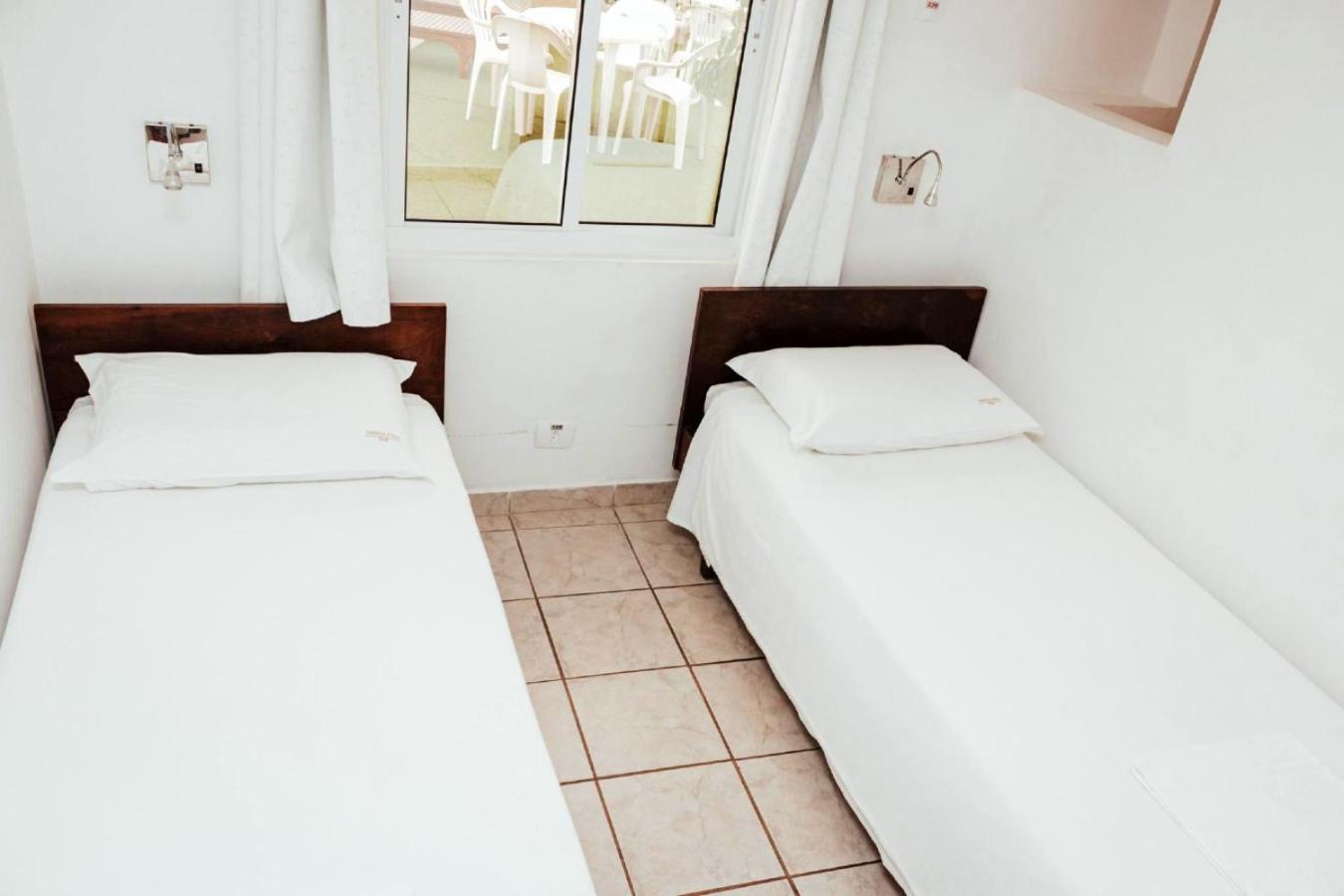 Hotel Cabana Suica Guaratuba Szoba fotó